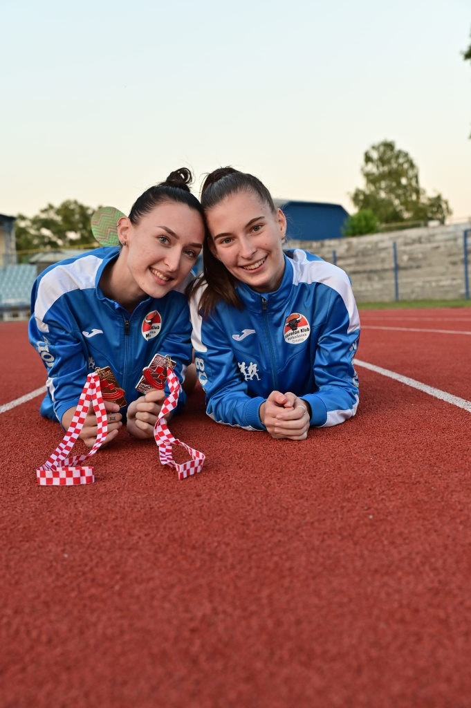 NINA VUKOVIĆ, LUCIJA SEVER