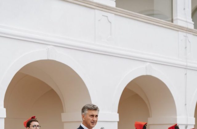 Dvorac Erdödy obnova foto Grad Sveta Nedelja (8)
