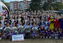 FOTO Gala mažoret koncert Barbarica na 2. Uličnom festivalu glazbe i Oldtimer Show 2026