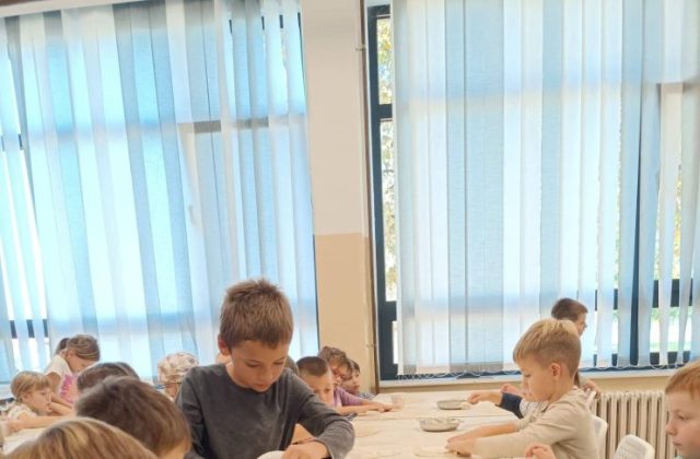 MRACLINSKI ŠTRUKLI OŠ VUKOVINA FOTO OŠ VUKOVINA FACEBOOK (2)