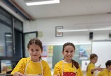Mali majstori iz Vukovine čuvaju turopoljsku tradiciju izradom domaćih rezanaca